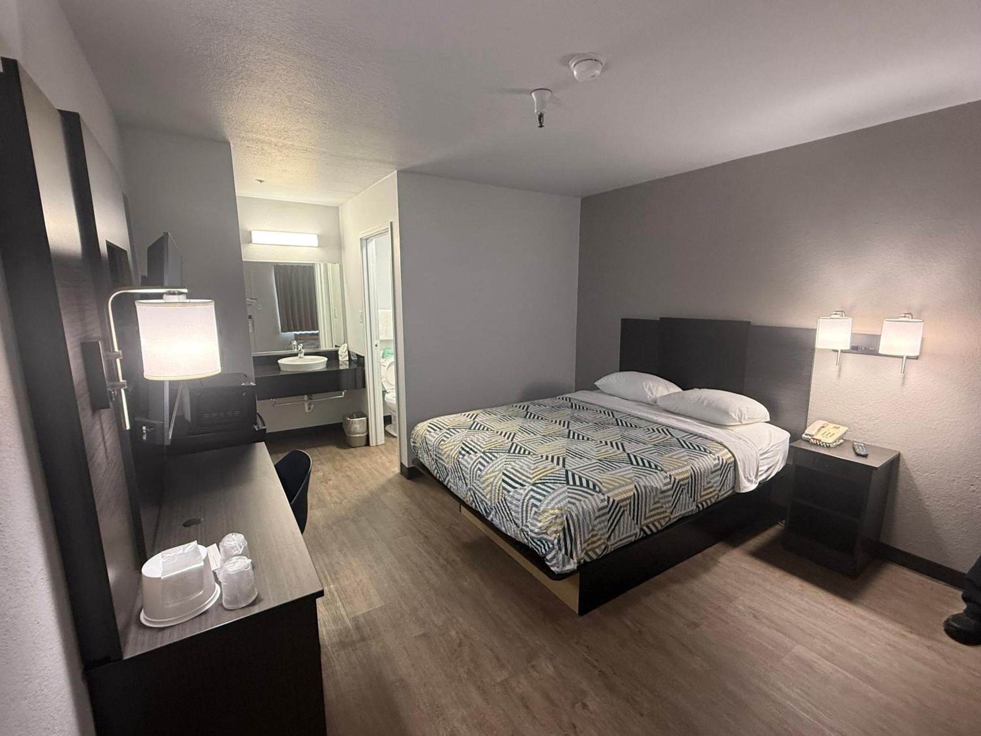 Motel 6-Des Moines, Ia - North 외부 사진